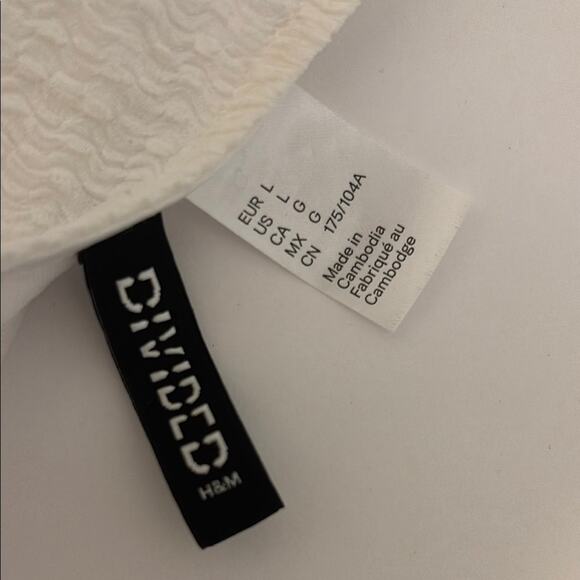 Divided Size L - White Mini Dress with Spaghetti Straps - Picture 6 of 6